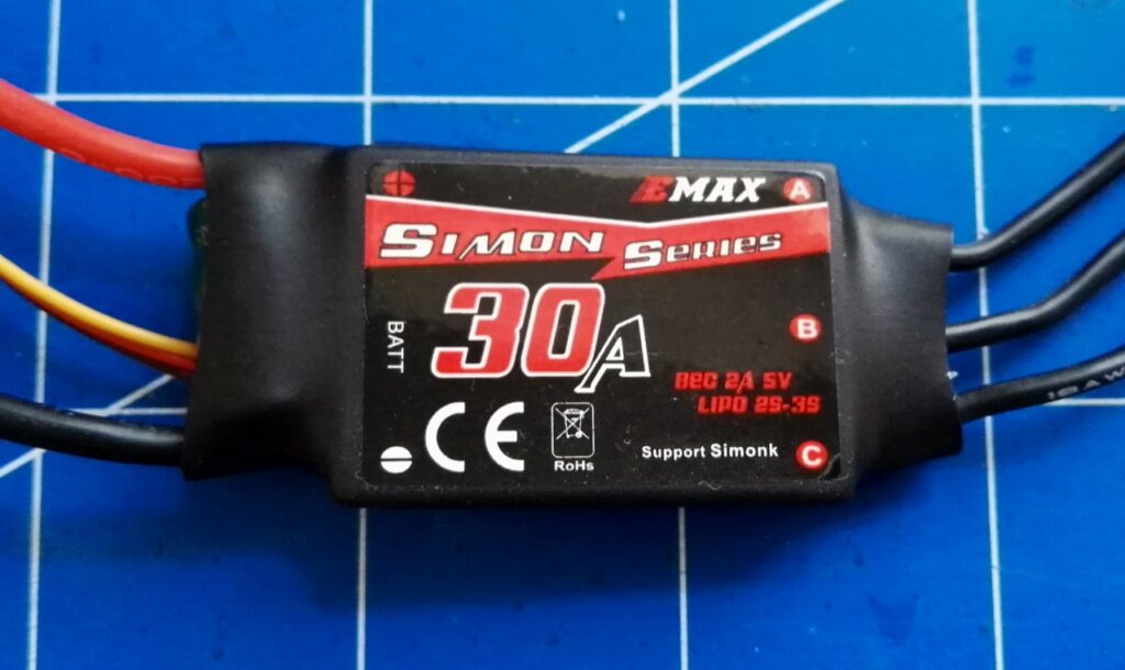 EMAX ESC SimonK 30A closeup image