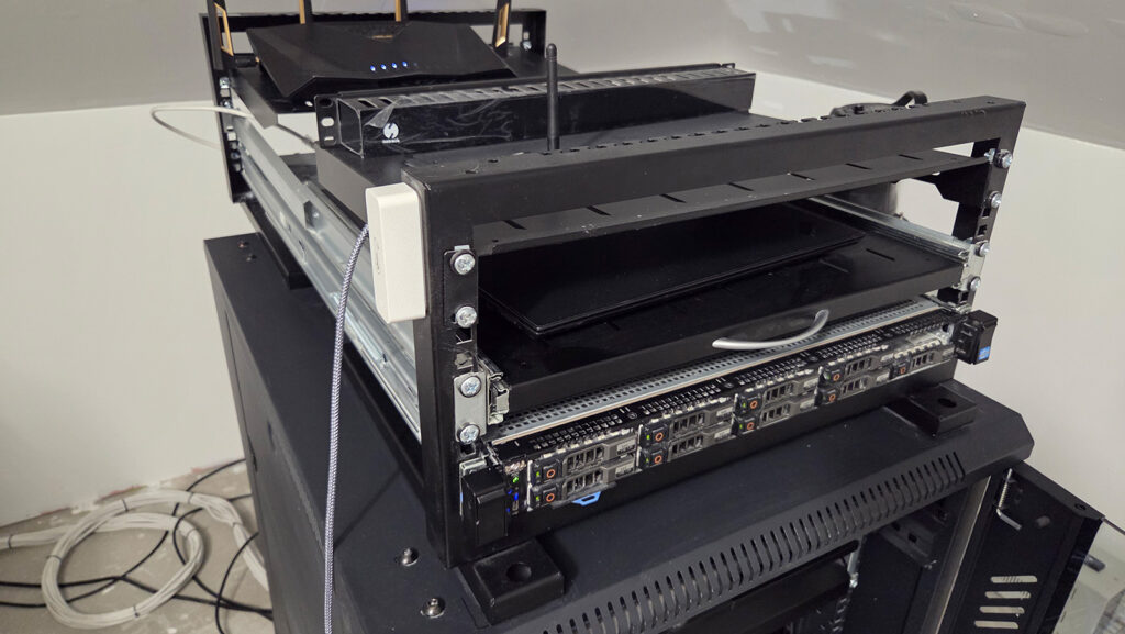 My legacy Dell R620 home server