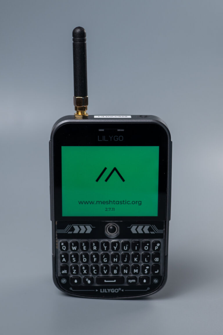 MESHTASTIC VS MESHCORE KEY DIFFERENCES EXPLAINED visual data 7